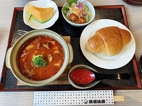 image2 (8).jpg